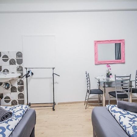 Comfort Quad Room Hn Відень Екстер'єр фото